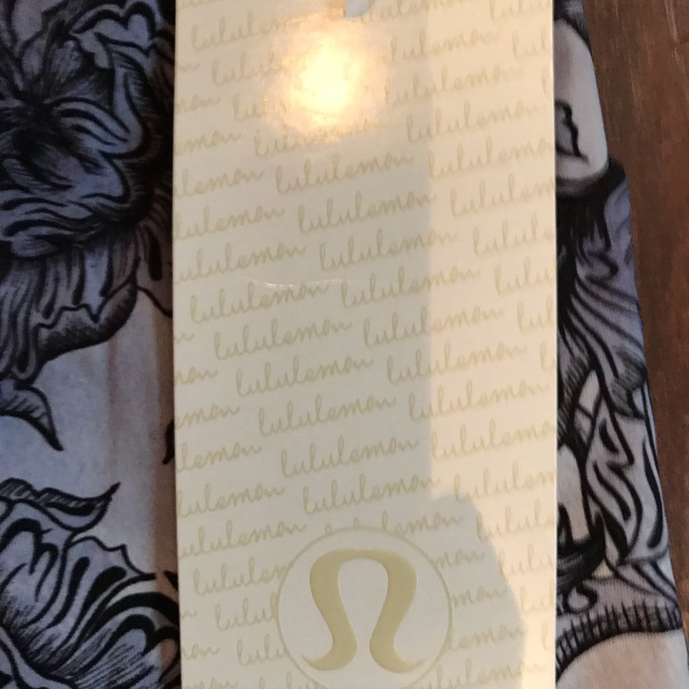 Lululemon Speed Up Tight  Full-On Luxtreme